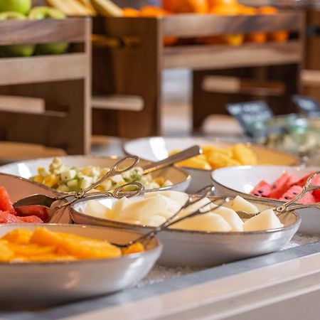 Tirana Marriott Hotel Экстерьер фото