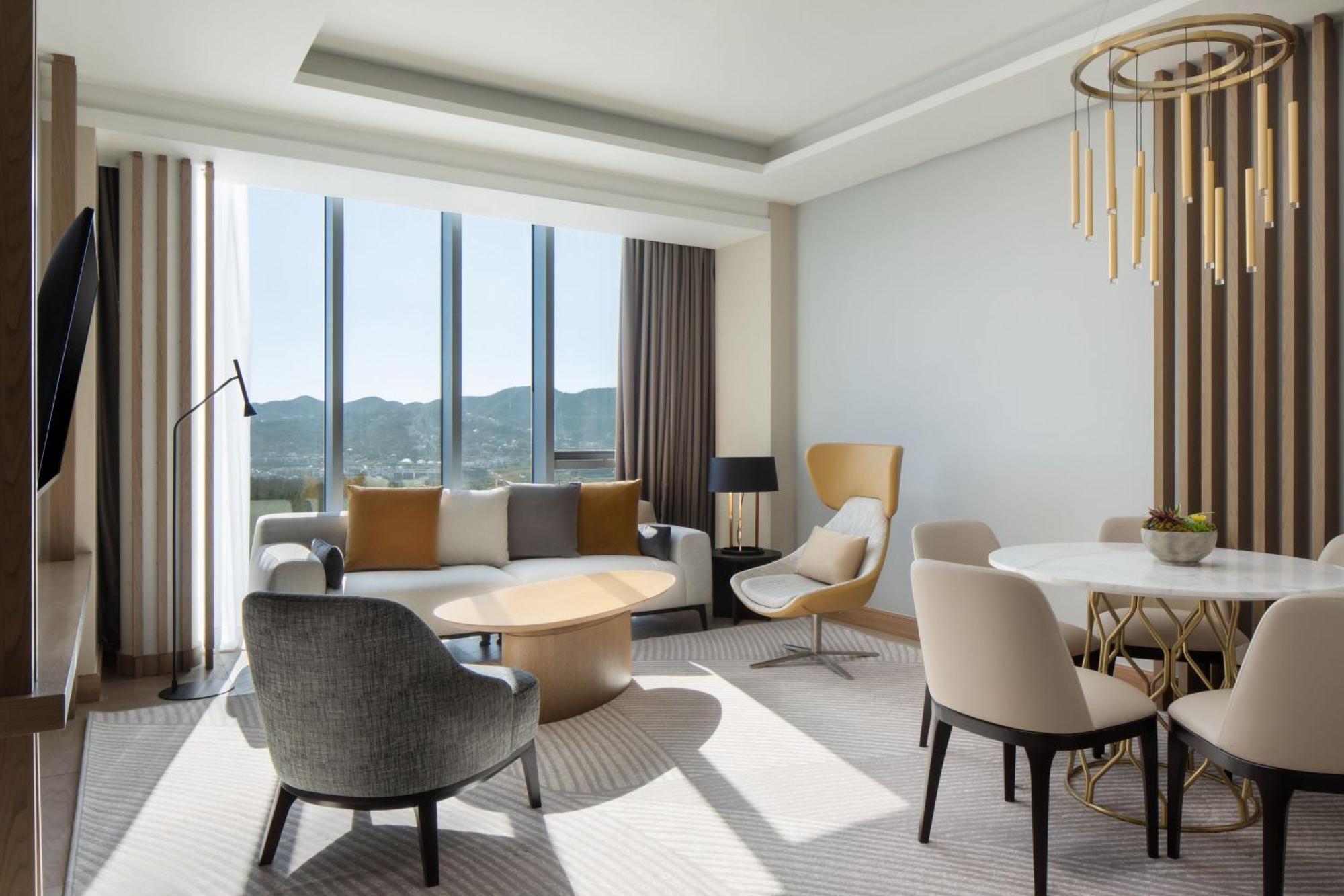Tirana Marriott Hotel Экстерьер фото