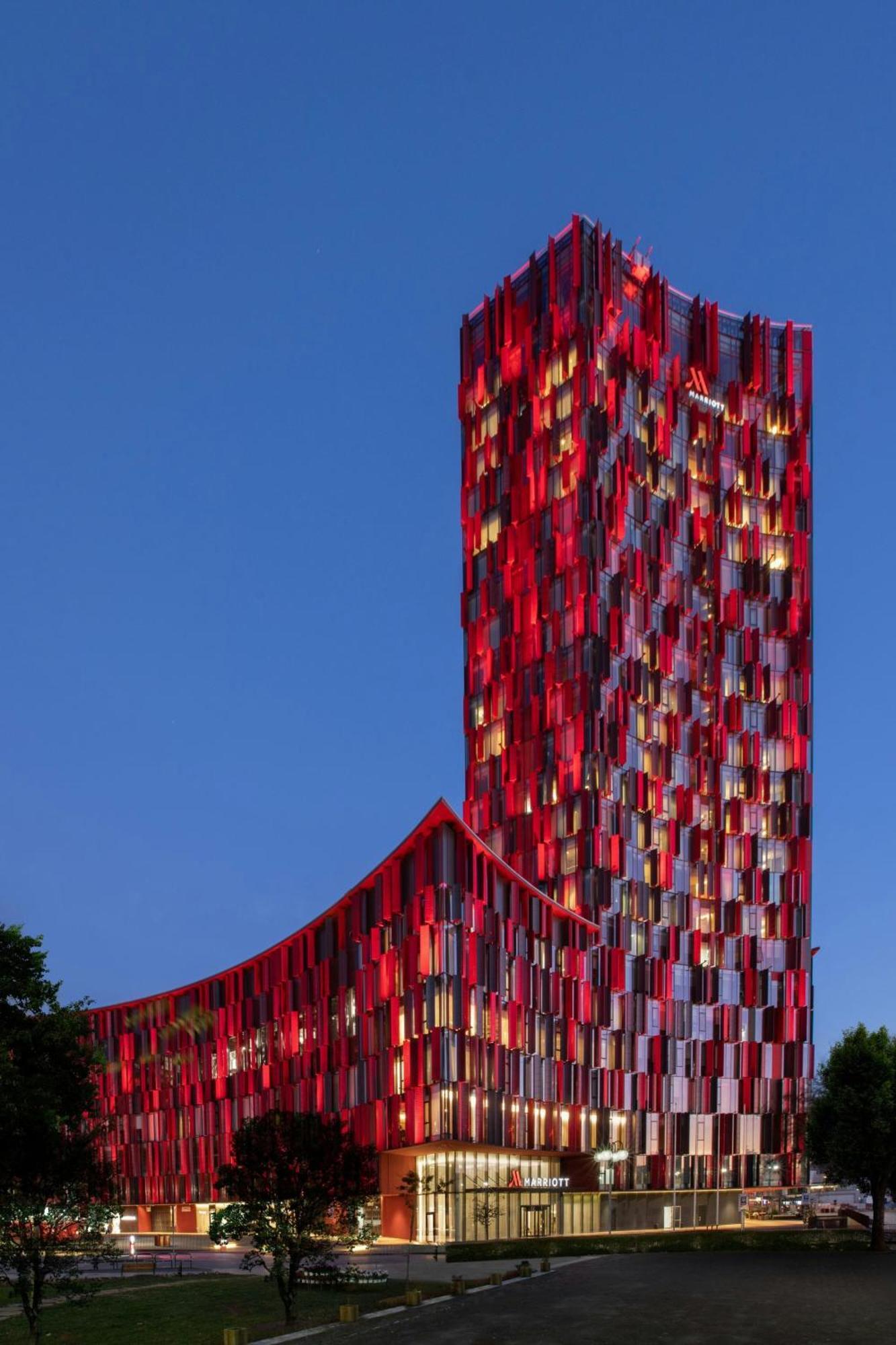 Tirana Marriott Hotel Экстерьер фото